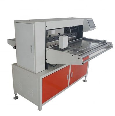 Máquina de pliegue de filtro HEPA computarizada 1KW Máquina de pliegue de papel de cuchillo 1300mm Ancho de trabajo