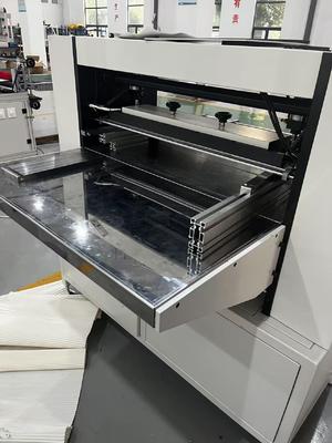 La Máquina de Plegado de Papel de Segunda Generación