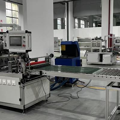 Máquina de fabricación de filtros de aire de 600 mm de pegamento de 220 V de fase única