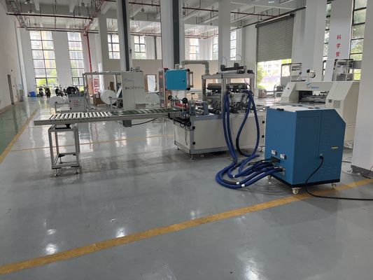 Los aparatos electrodomésticos el elemento filtrante que pega la producción del filtro de aire de la máquina