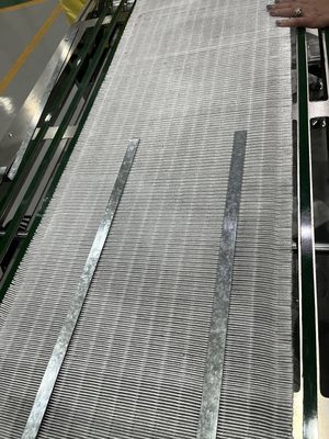 Máquina de encolado automático de adhesivo termofusible PP y recepción de onda para línea de producción