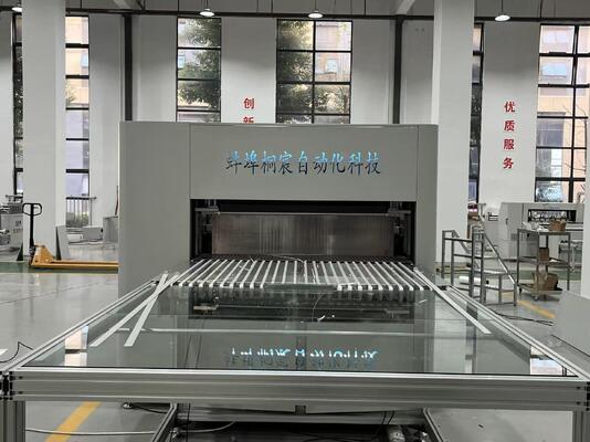 Línea de producción modular de plegado de filtros de fibra de vidrio controlada por PLC para sistemas de ventilación industrial con personalización flexible