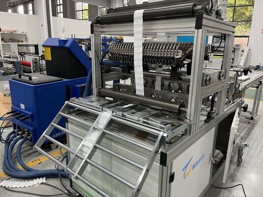 Producción estable Fácil de operar Línea de producción de filtro plegable de pegamento que admite una operación continua durante mucho tiempo