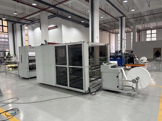 Línea de producción modular de plegado de filtros de fibra de vidrio controlada por PLC para sistemas de ventilación industrial con personalización flexible